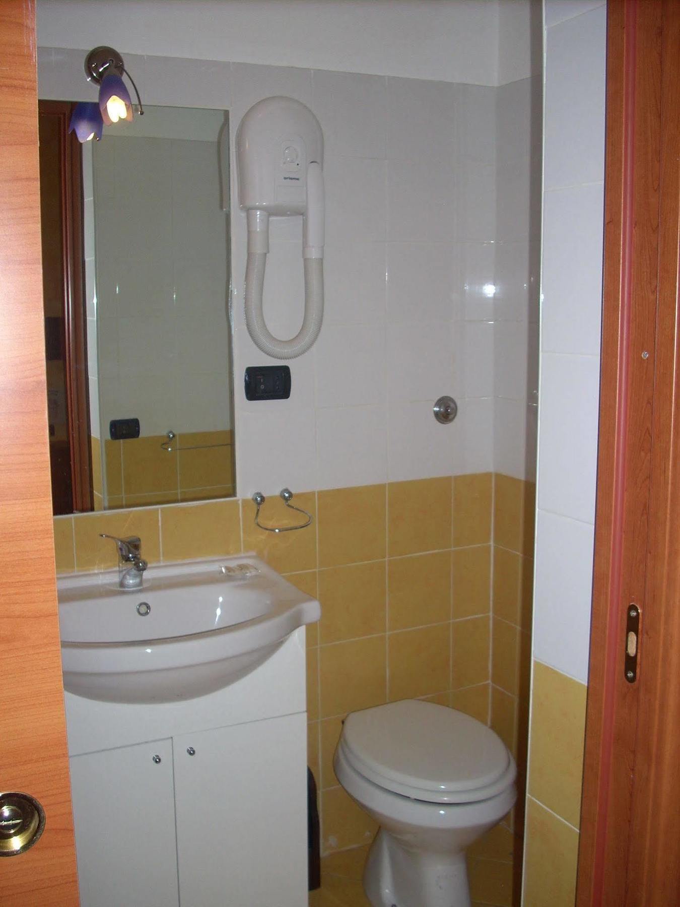Viennese Due Hotel Roma Exterior foto